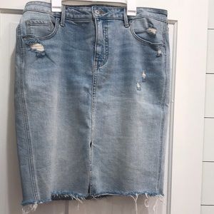 Distressed knee length Denim Skirt